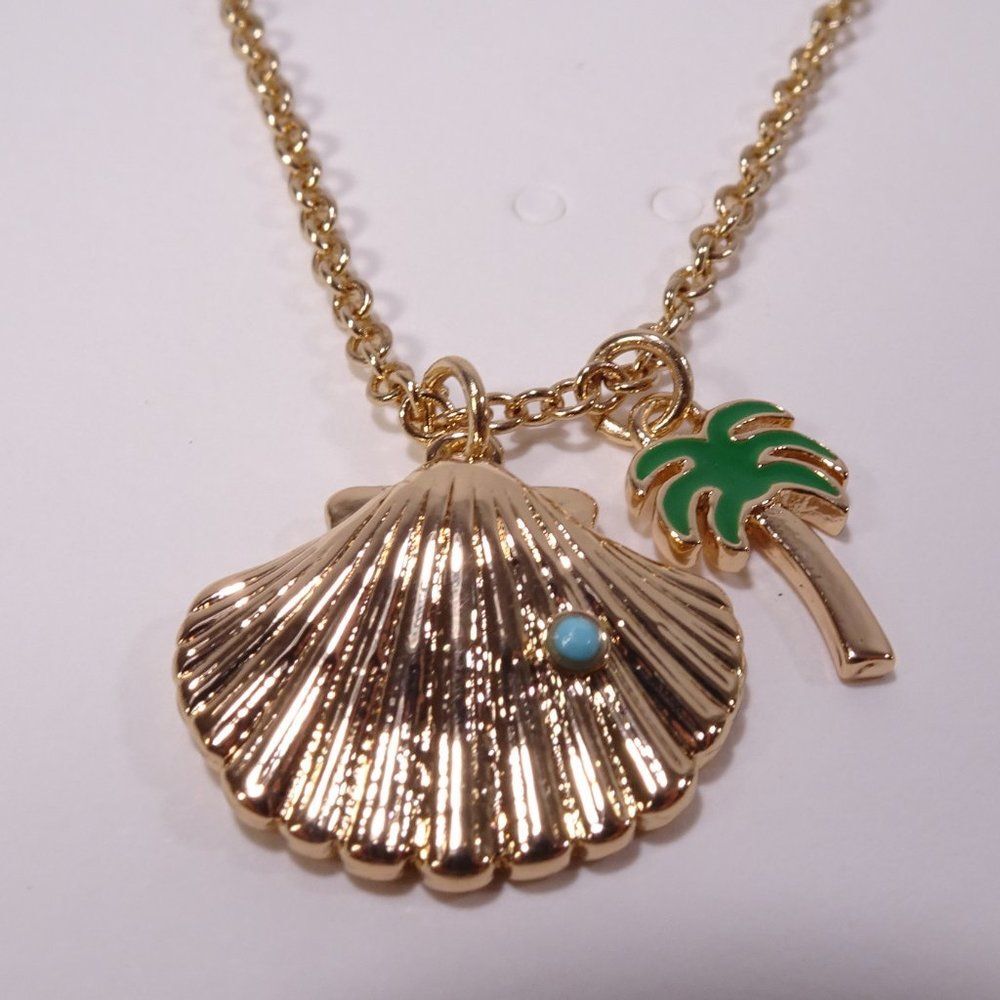 NWT Banana Republic shell and palm tree charm Enamel Pendant necklace 50